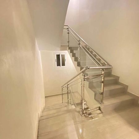 Appartement Haut Standing Idealement Situe A 达喀尔 外观 照片