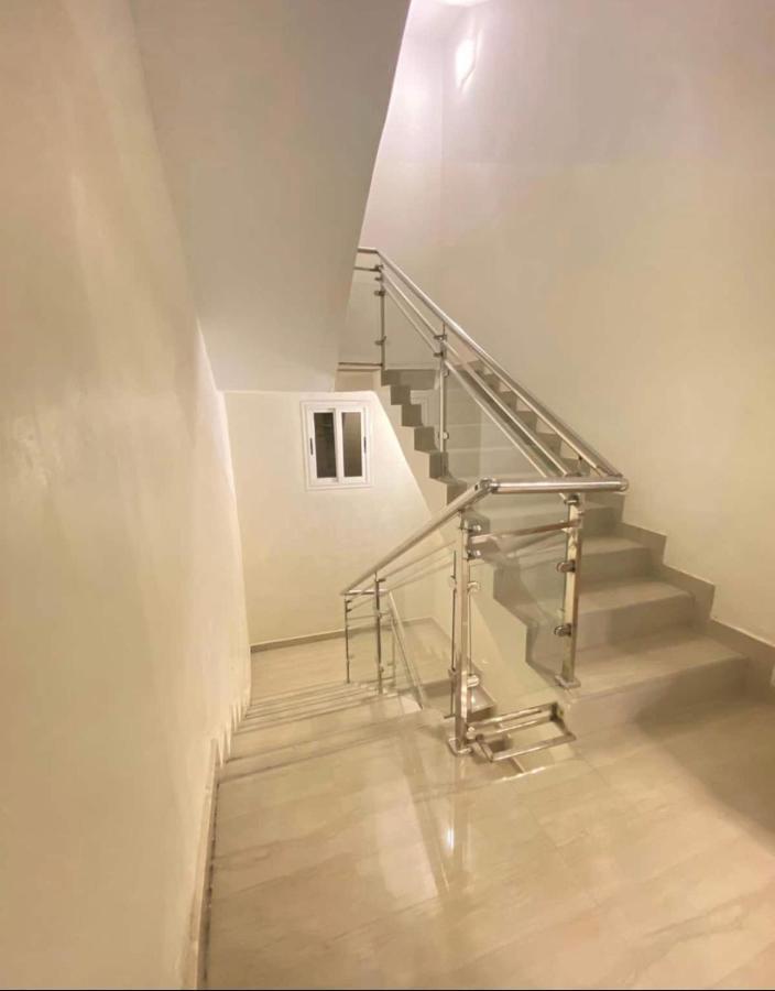 Appartement Haut Standing Idealement Situe A 达喀尔 外观 照片